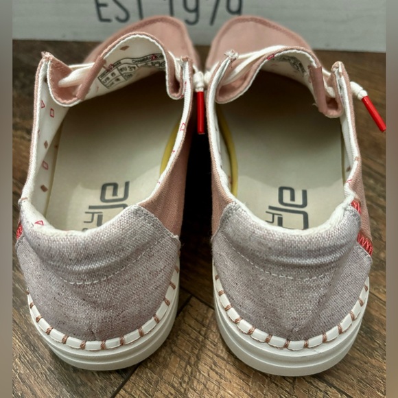 Hey Dude Women's Wendy Rise Chambray Rose Shoes - Picture 5 of 9